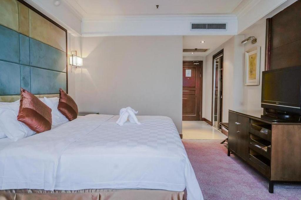 Linyi Blue Horizon Intenational Hotel Exterior foto